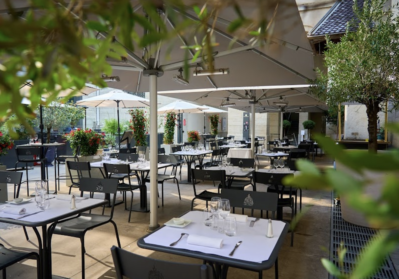 Terrasse du bistrot Théodore